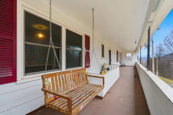 $139,999 | 16120 Mountain Spring Road, Abingdon, VA 24210