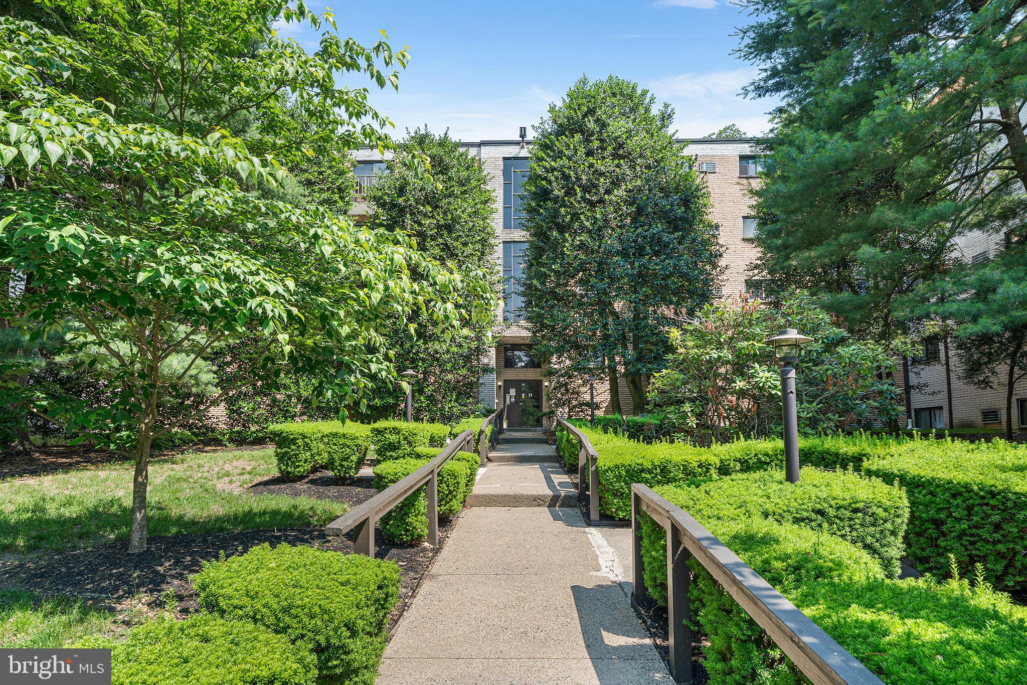 400 Glendale Road, Unit H30 Havertown, PA 19083 - Photo 1 of 22