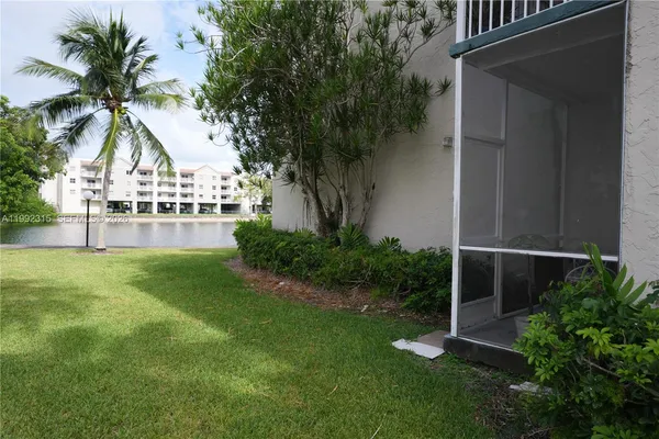 $235,000 | 21121 Southwest 85th Avenue, Unit 117, Cutler Bay, FL 33189
