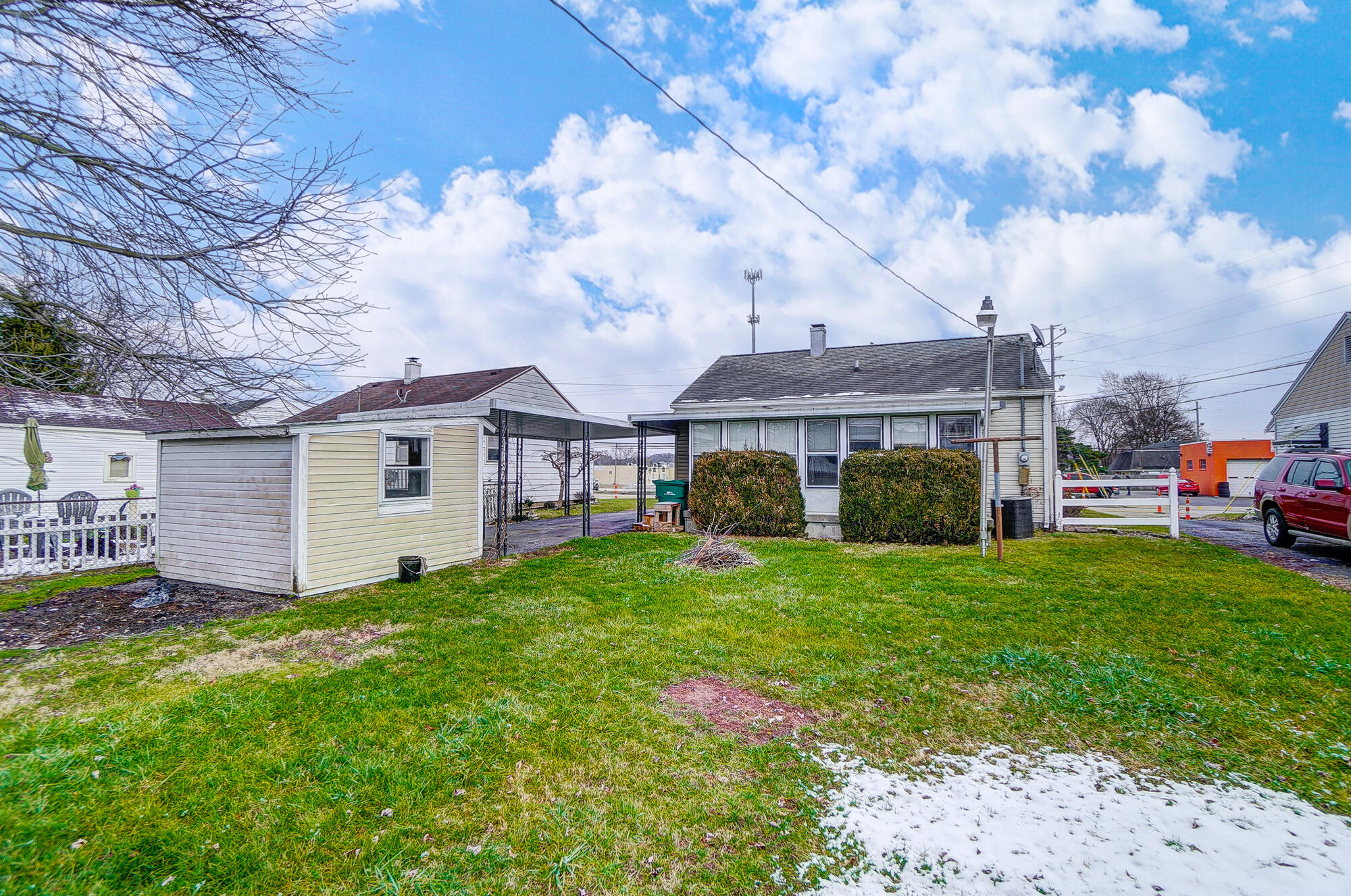 635 South Burnett Road Springfield, OH 45505 - Photo 15 of 17 Gallery Image 15
