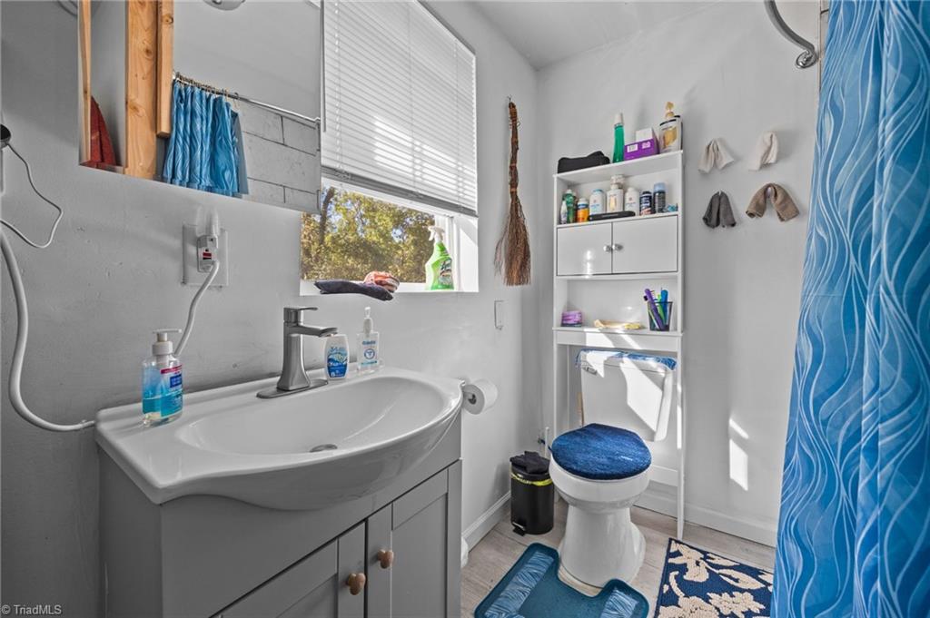 1222 Carter Street High Point, NC 27260 - Photo 13 of 30