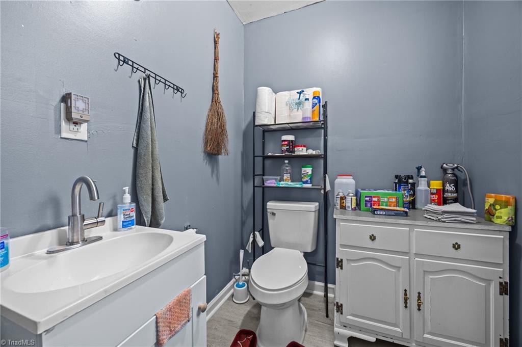 1222 Carter Street High Point, NC 27260 - Photo 16 of 30