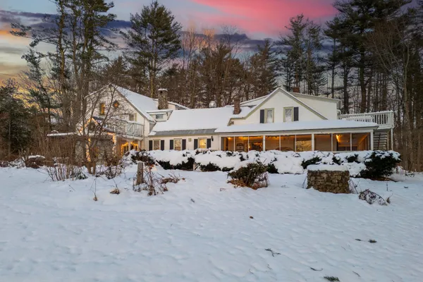 $799,900 | 9 Dry Point Drive, Rome, ME 04963