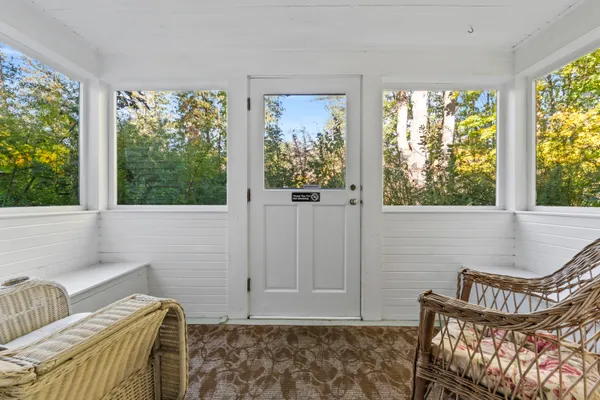 $799,900 | 9 Dry Point Drive, Rome, ME 04963