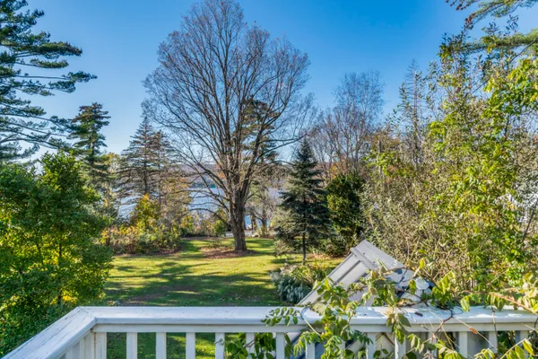 $799,900 | 9 Dry Point Drive, Rome, ME 04963