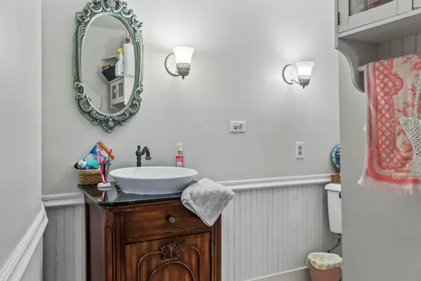 $799,900 | 9 Dry Point Drive, Rome, ME 04963