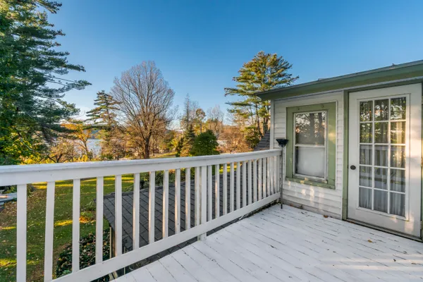 $799,900 | 9 Dry Point Drive, Rome, ME 04963