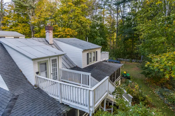 $799,900 | 9 Dry Point Drive, Rome, ME 04963
