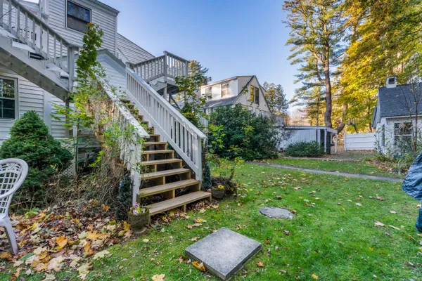 $799,900 | 9 Dry Point Drive, Rome, ME 04963