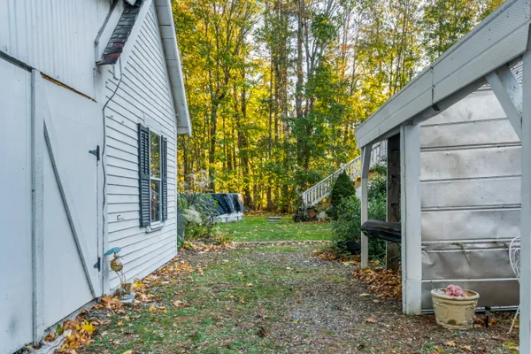 $799,900 | 9 Dry Point Drive, Rome, ME 04963