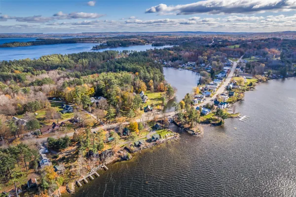 $799,900 | 9 Dry Point Drive, Rome, ME 04963