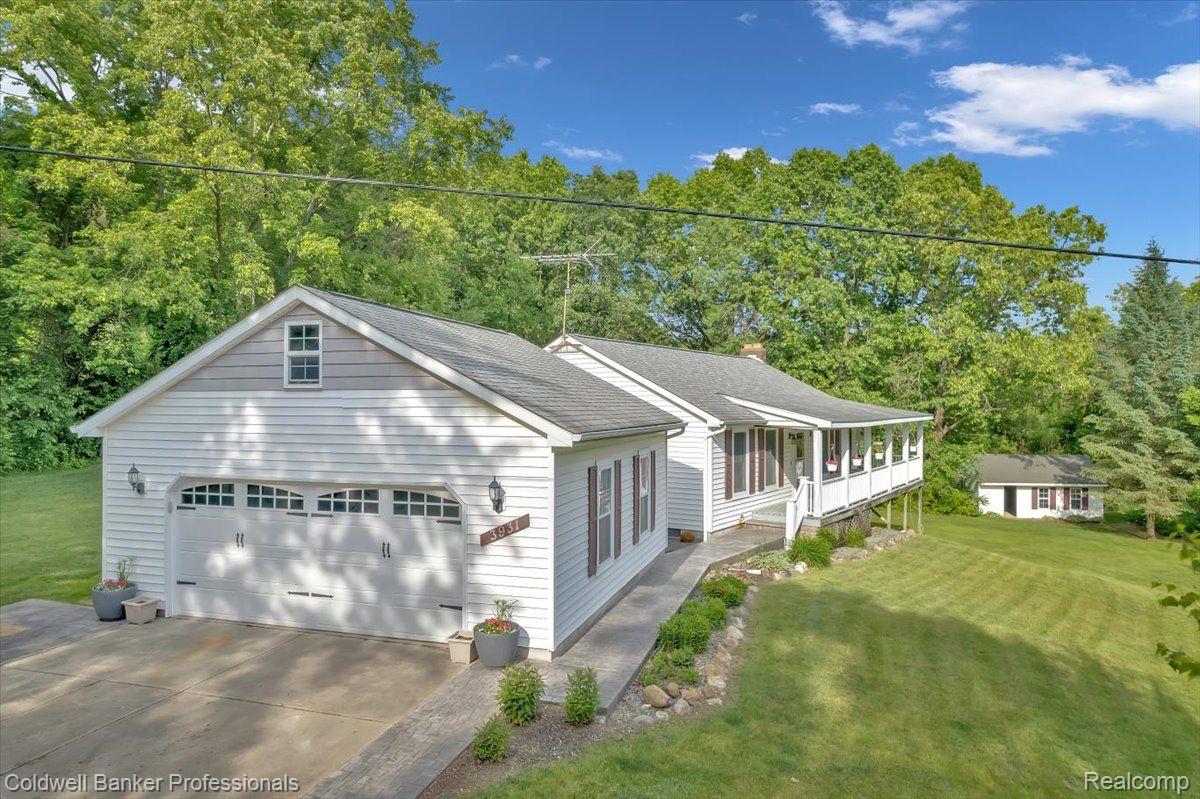 3931 Hosner Road Dryden, MI 48428 - Photo 4 of 40 Gallery Image 4