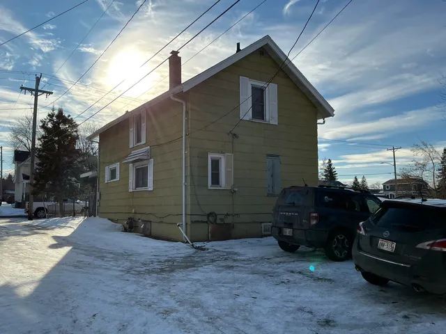 $104,900 | 509 North 12th Street, Superior, WI 54880