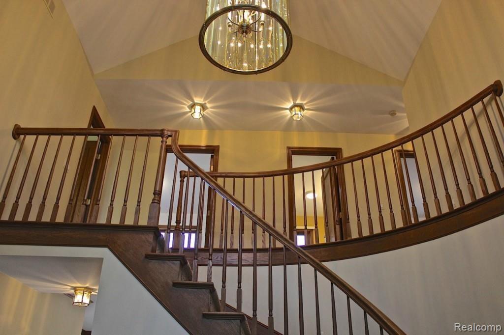 9100 Puttygut Road Casco, MI 48064 - Photo 9 of 30 9.jpg