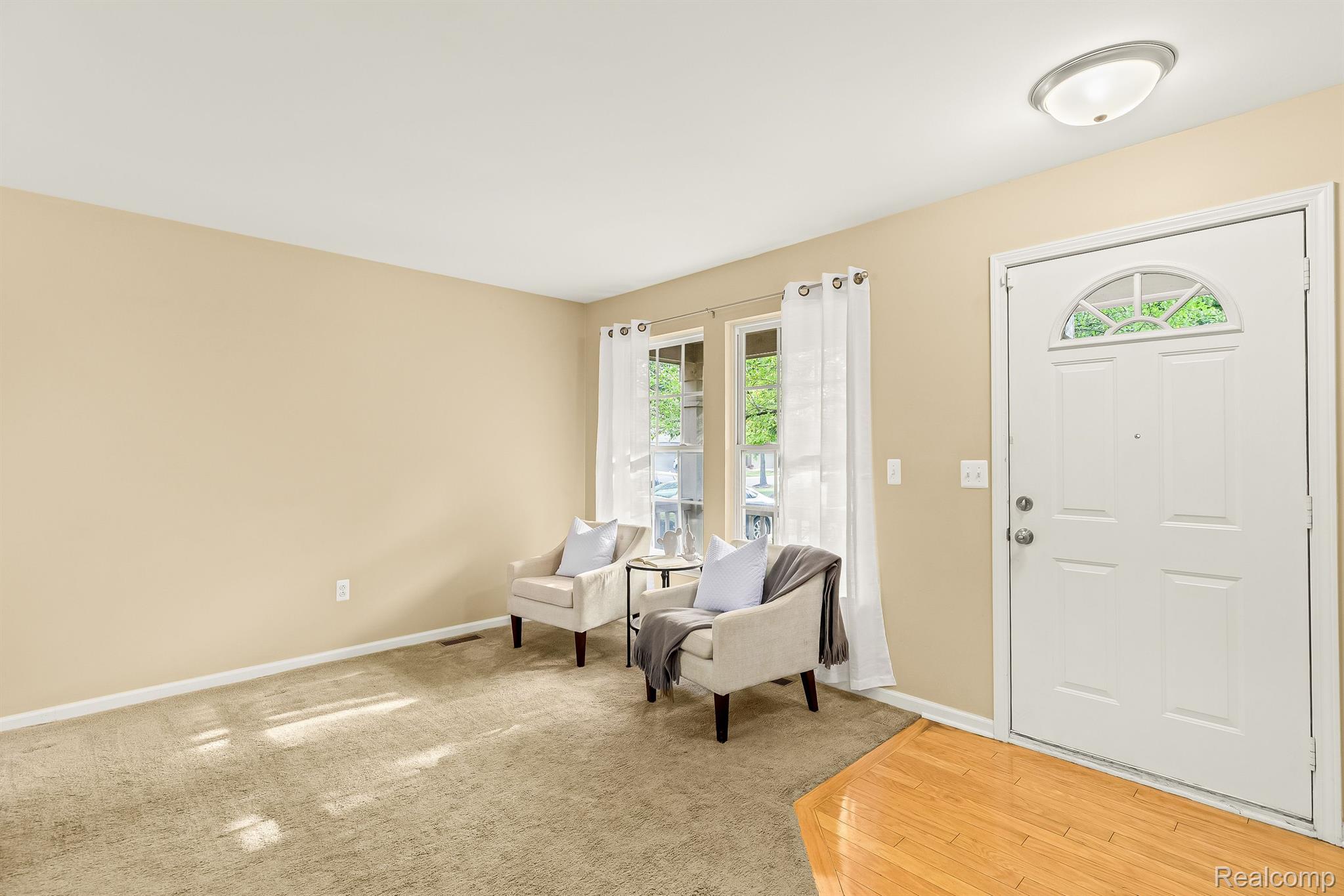 3975 Strathmore Lane Canton, MI 48188 - Photo 11 of 35 Gallery Image 11