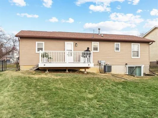 $225,000 | 6248 Hillandale Road, Davenport, IA 52806