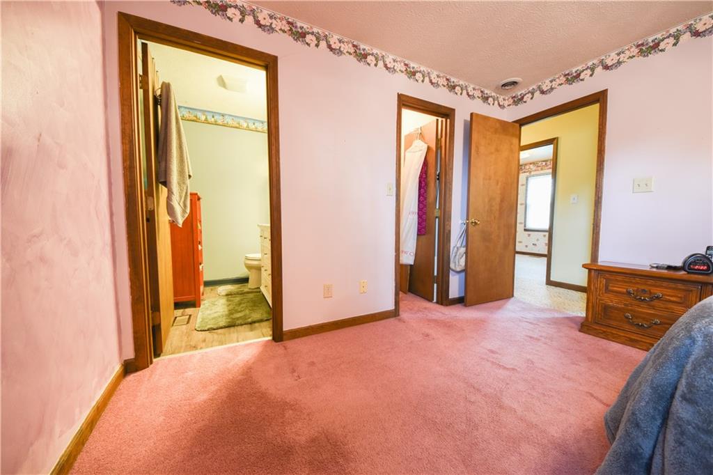 10052 South Randall Road Columbus, IN 47201 - Photo 12 of 26 Gallery Image 12