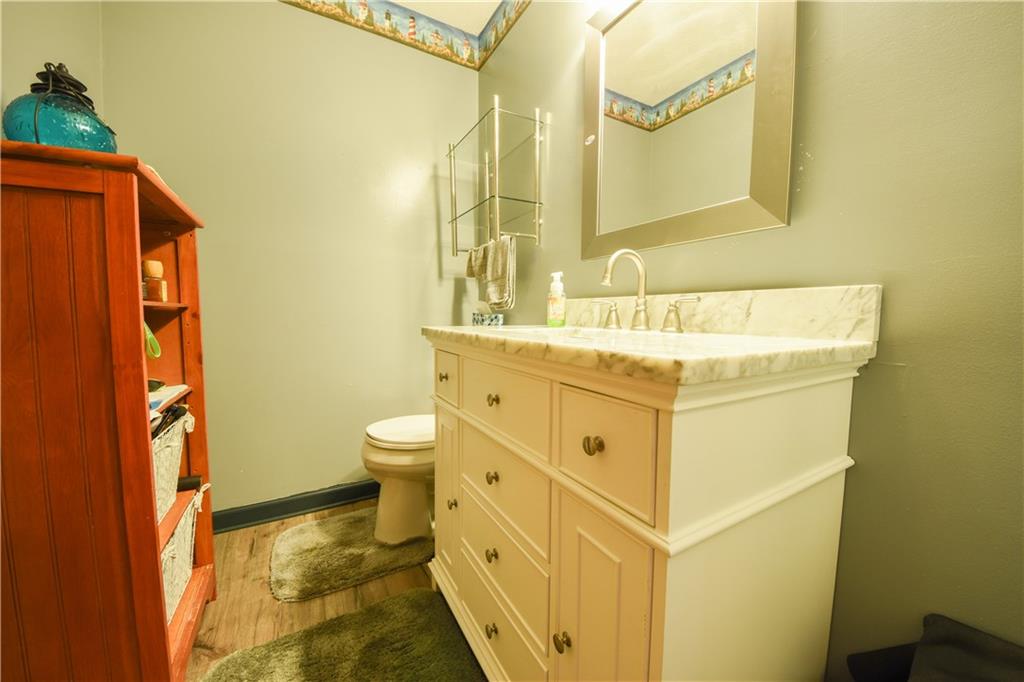 10052 South Randall Road Columbus, IN 47201 - Photo 13 of 26 Gallery Image 13