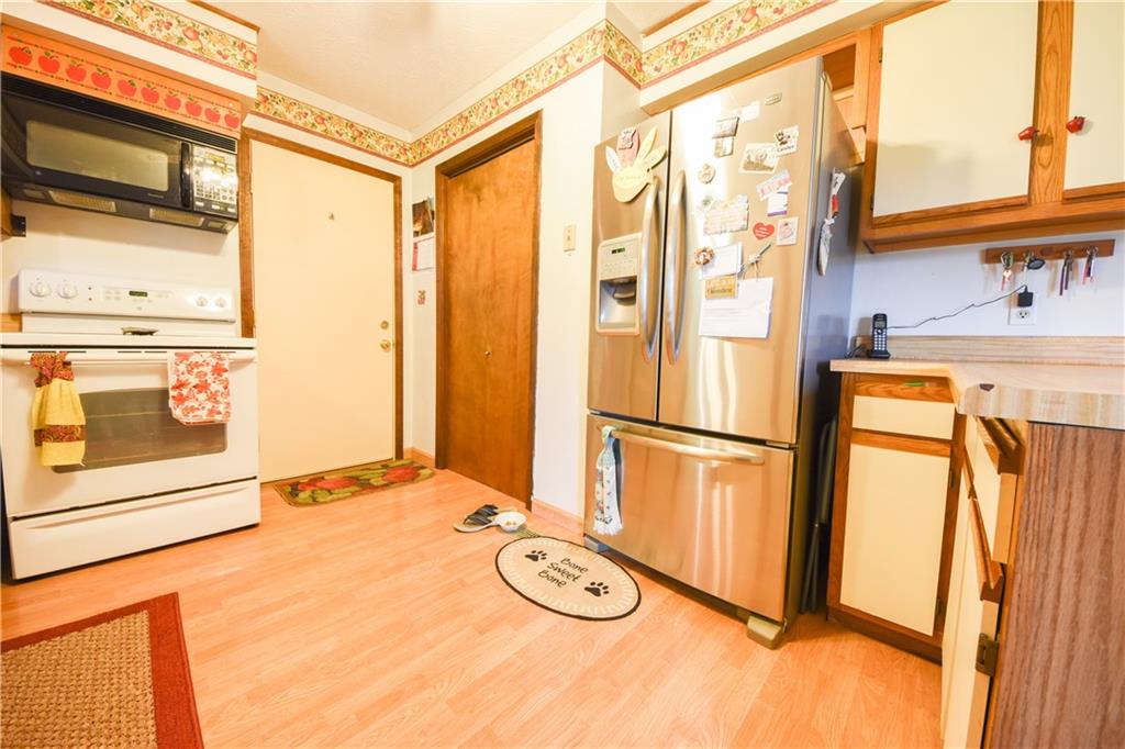 10052 South Randall Road Columbus, IN 47201 - Photo 7 of 26 Gallery Image 7