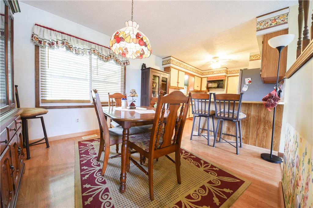 10052 South Randall Road Columbus, IN 47201 - Photo 9 of 26 Gallery Image 9