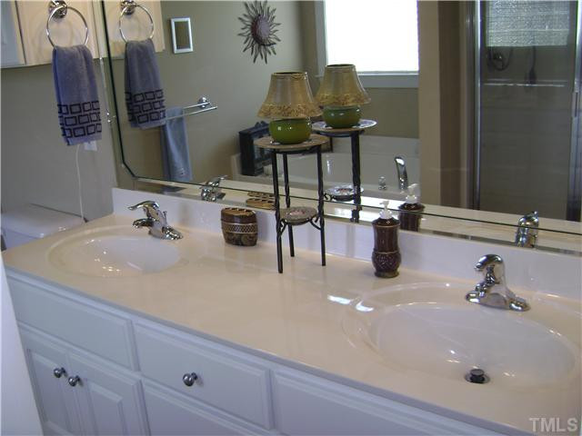 525 Winfred Drive Raleigh, NC 27603 - Photo 14 of 25 Private master bath features dual vanities, garden tub and separate shower! Master Bath/Spa