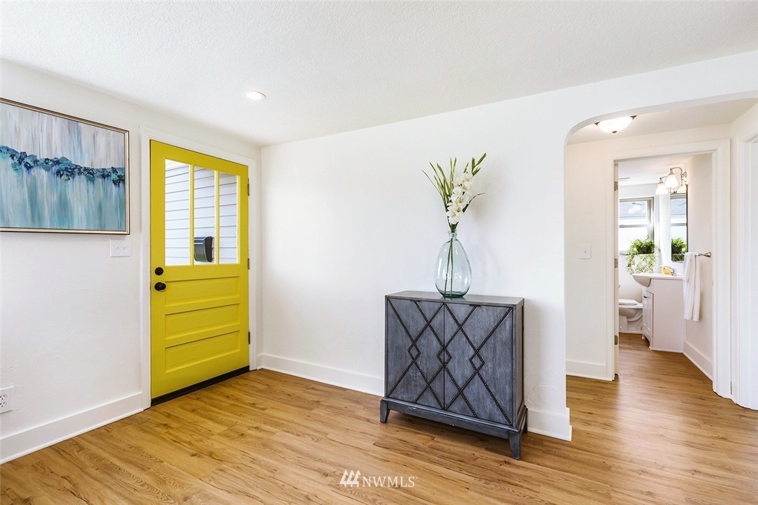 2114 Maple Street Everett, WA 98201 - Photo 14 of 25 Gallery Image 14