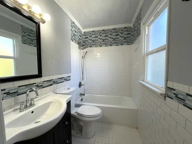 $2,000 | 1416 Kirkland Avenue, Nashville, TN 37216