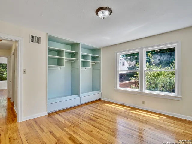 $505,000 | 785 Burr Road, Terrell Hills, TX 78209