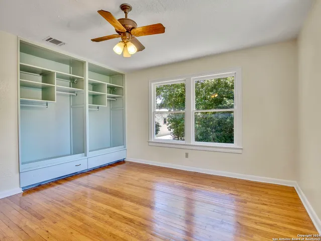 $505,000 | 785 Burr Road, Terrell Hills, TX 78209