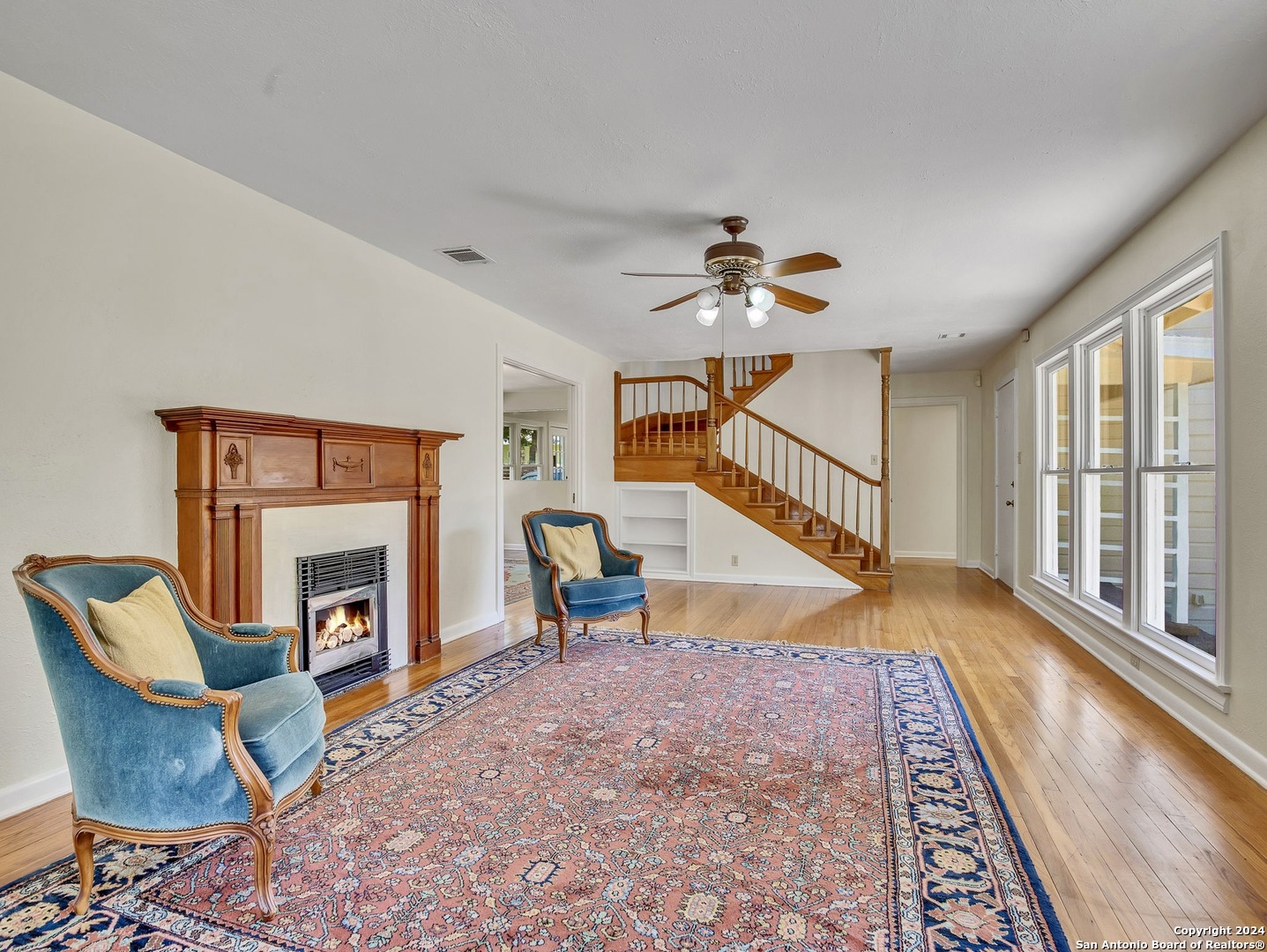 785 Burr Road Terrell Hills, TX 78209 - Photo 4 of 32