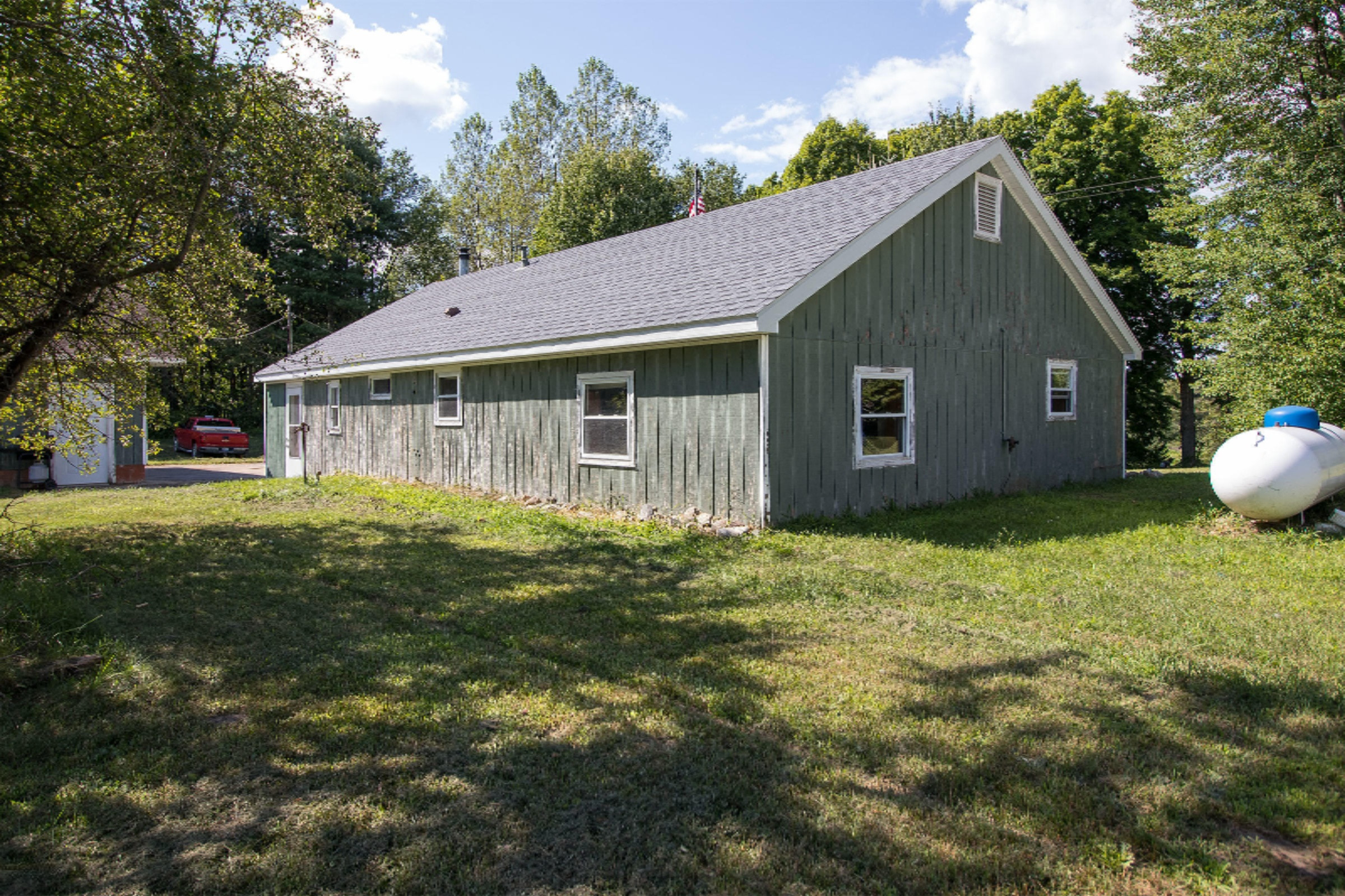 7356 Westlake Road Bellevue, MI 49021 - Photo 3 of 15 SE Corner