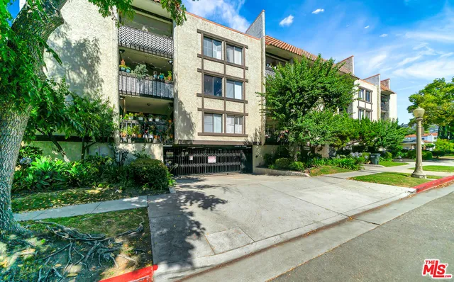 $449,500 | 515 North Jackson Street, Unit 116, Glendale, CA 91206
