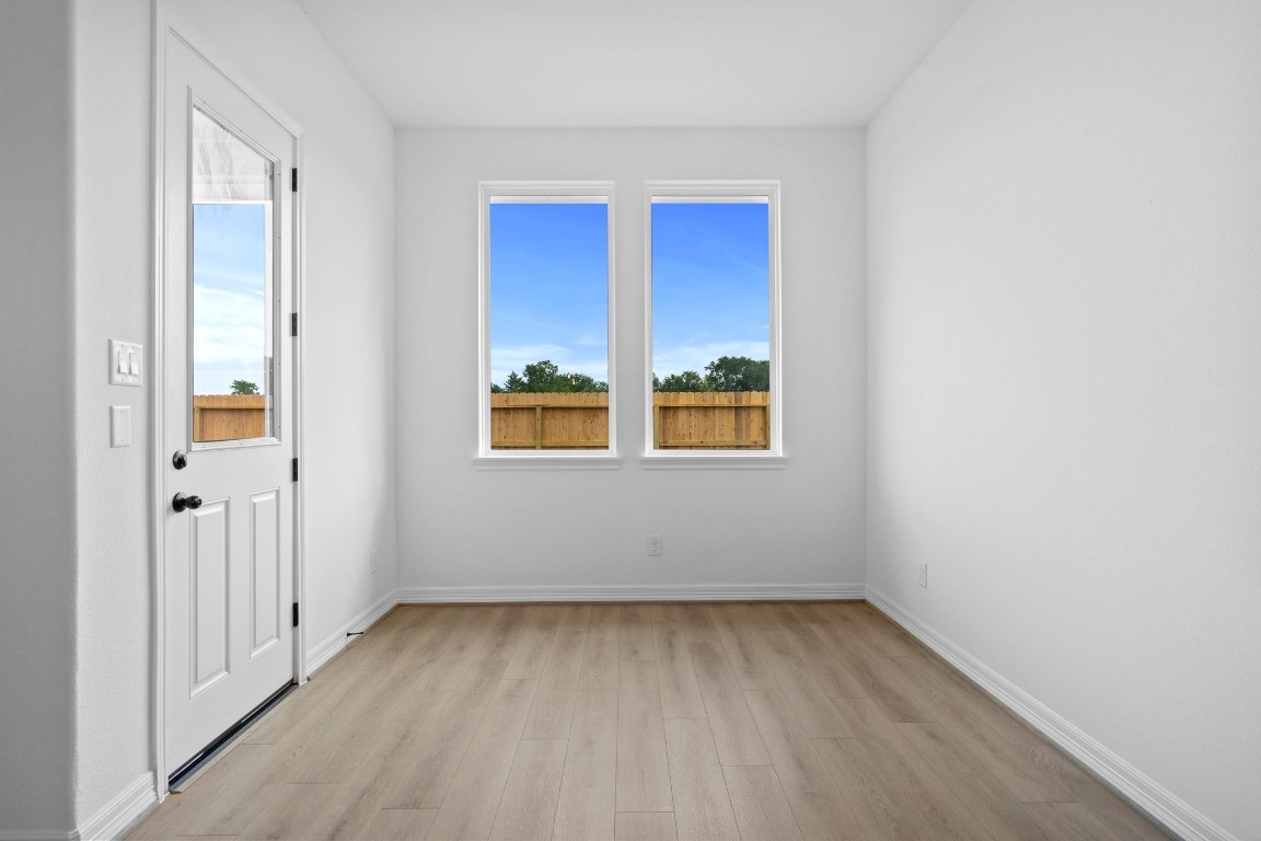 32107 Waterlily View Hockley, TX 77447 - Photo 7 of 21 an empty room with a window