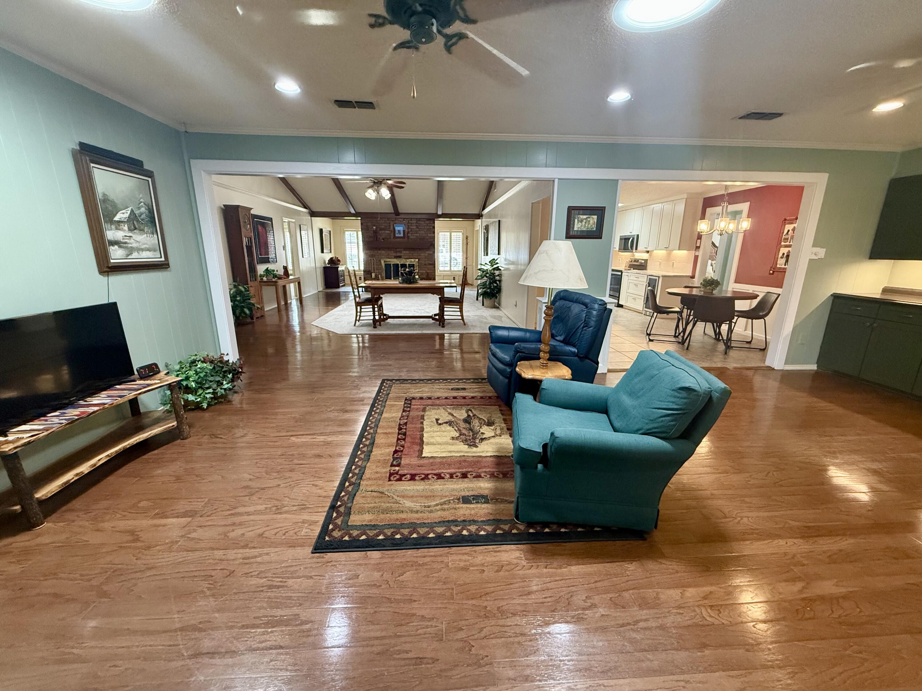4911 92nd Street Lubbock, TX 79424 - Photo 37 of 77 IMG_5692