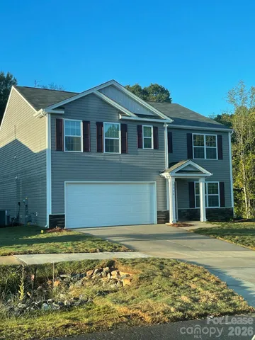$2,495 | 2970 Sherrills Stream Drive, Sherrills Ford, NC 28673