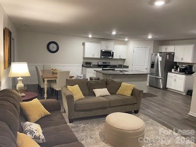 $2,495 | 2970 Sherrills Stream Drive, Sherrills Ford, NC 28673