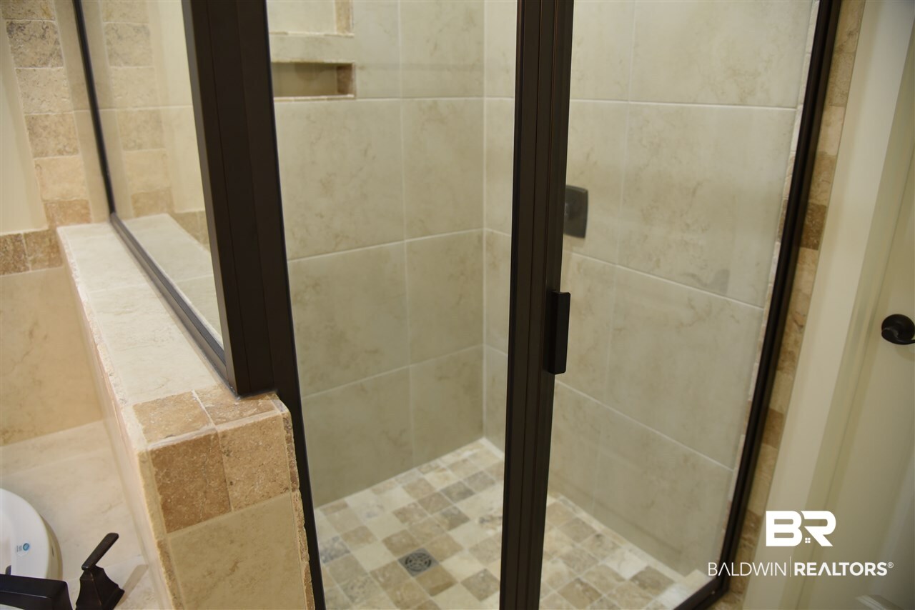 233 Garrison Boulevard Fairhope, AL 36532 - Photo 21 of 37