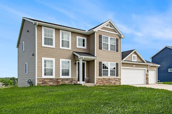 $479,900 | 4883 Knollwood Drive, St. Joseph, MI 49085