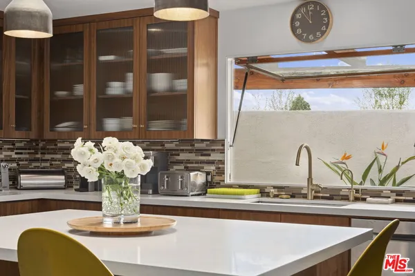 $15,000 | 8405 Edwin Drive, Los Angeles, CA 90046