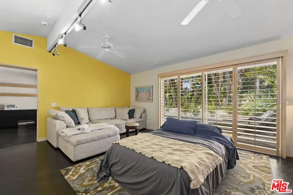 $15,000 | 8405 Edwin Drive, Los Angeles, CA 90046