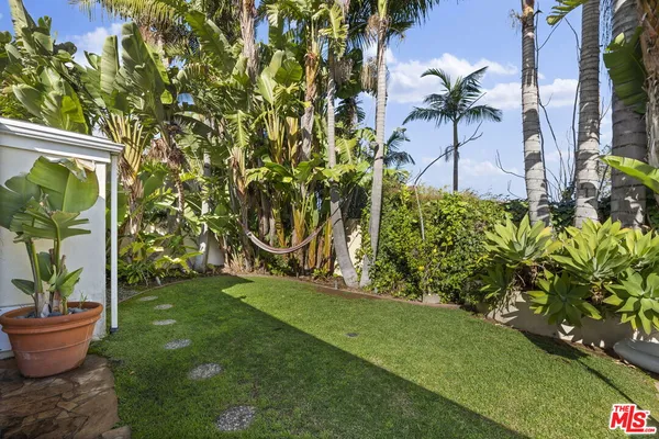 $15,000 | 8405 Edwin Drive, Los Angeles, CA 90046