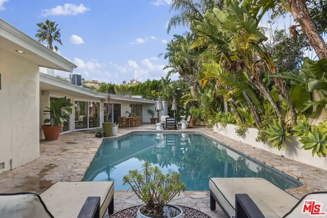 $15,500 | 8405 Edwin Drive, Los Angeles, CA 90046