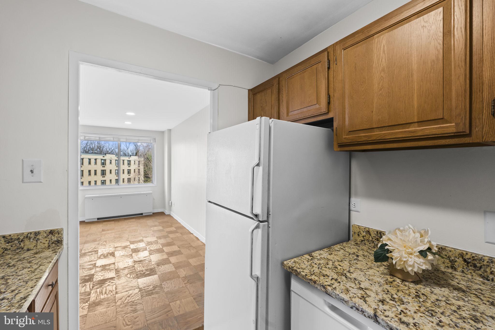 2829 Connecticut Avenue Northwest, Unit 503 Washington, DC 20008 - Photo 12 of 28