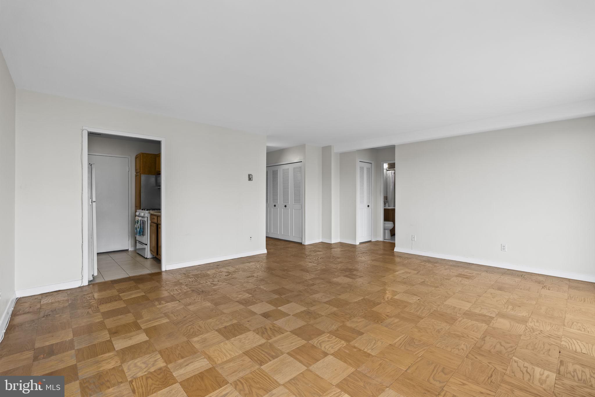 2829 Connecticut Avenue Northwest, Unit 503 Washington, DC 20008 - Photo 8 of 28