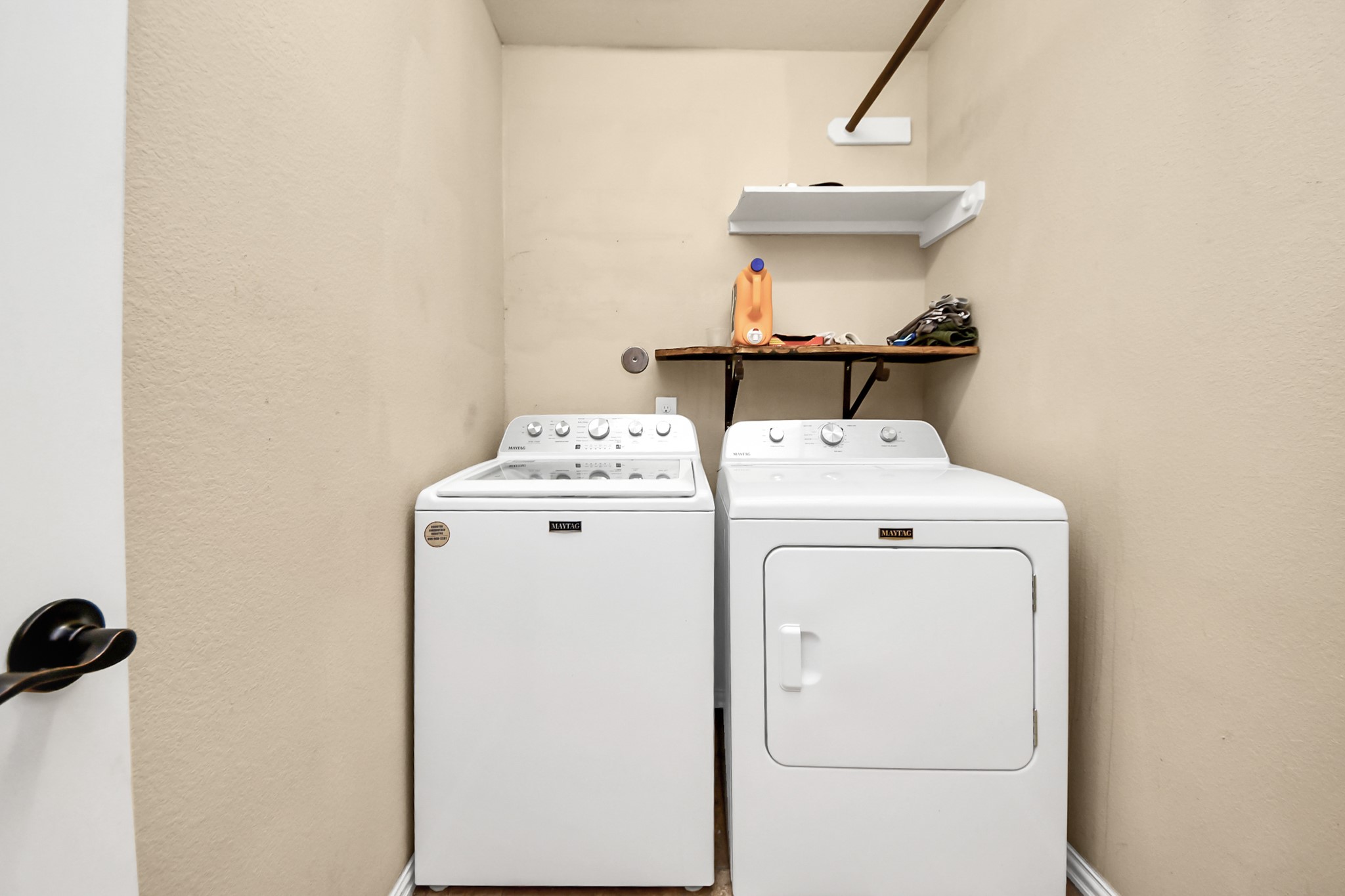 7502 Simpson Springs Lane Spring, TX 77389 - Photo 30 of 38 a utility room with dryer and washer
