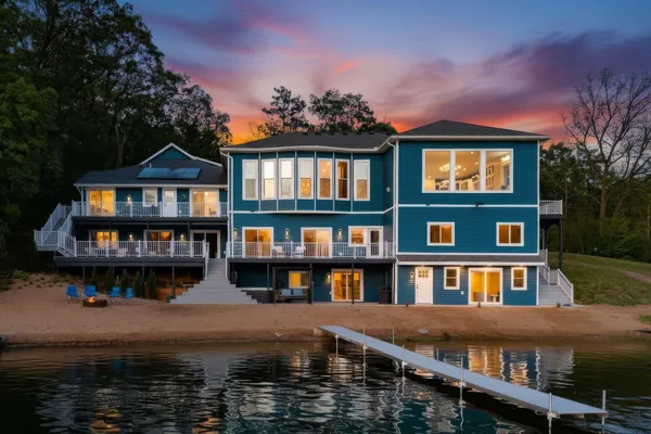 $2,600,000 | 3443 Manderley Drive Northeast, Grand Rapids, MI 49525