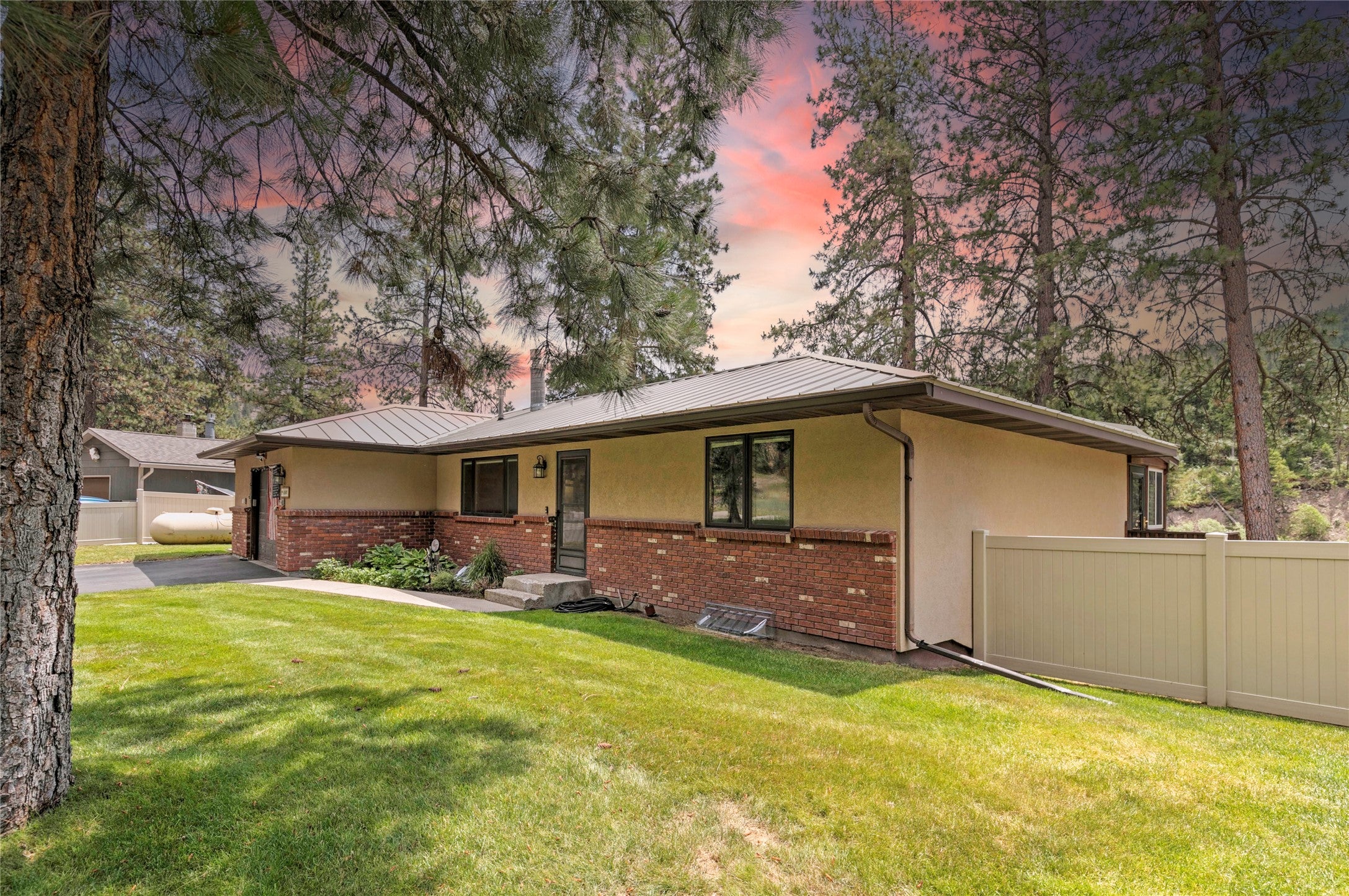 4580 Whitewater Bonner, MT 59823 - Photo 5 of 49 Gallery Image 5