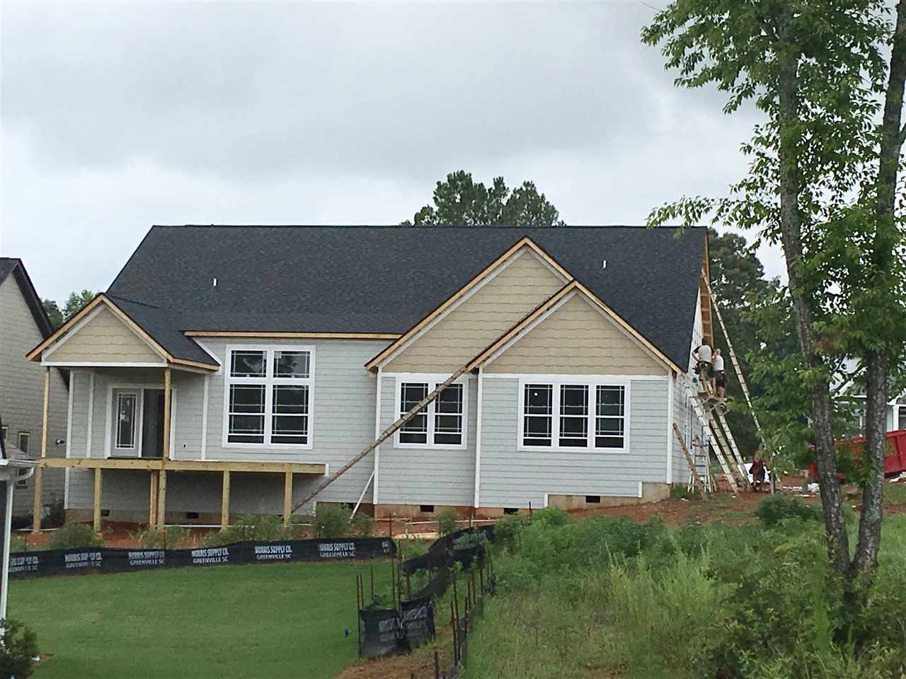 105 Southern Oaks Drive Inman, SC 29349 - Photo 2 of 11 Gallery Image 2
