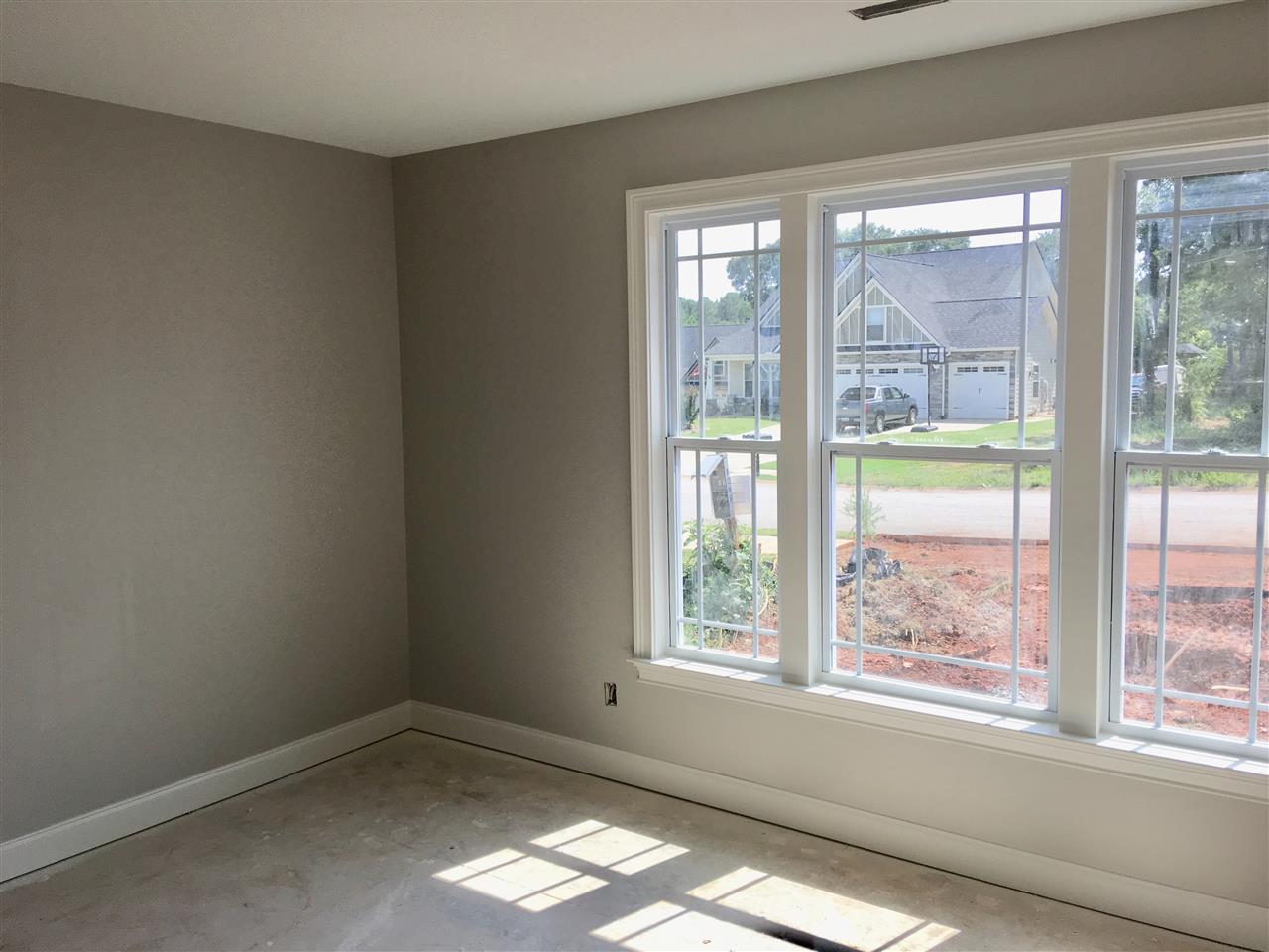 105 Southern Oaks Drive Inman, SC 29349 - Photo 5 of 11 Gallery Image 5