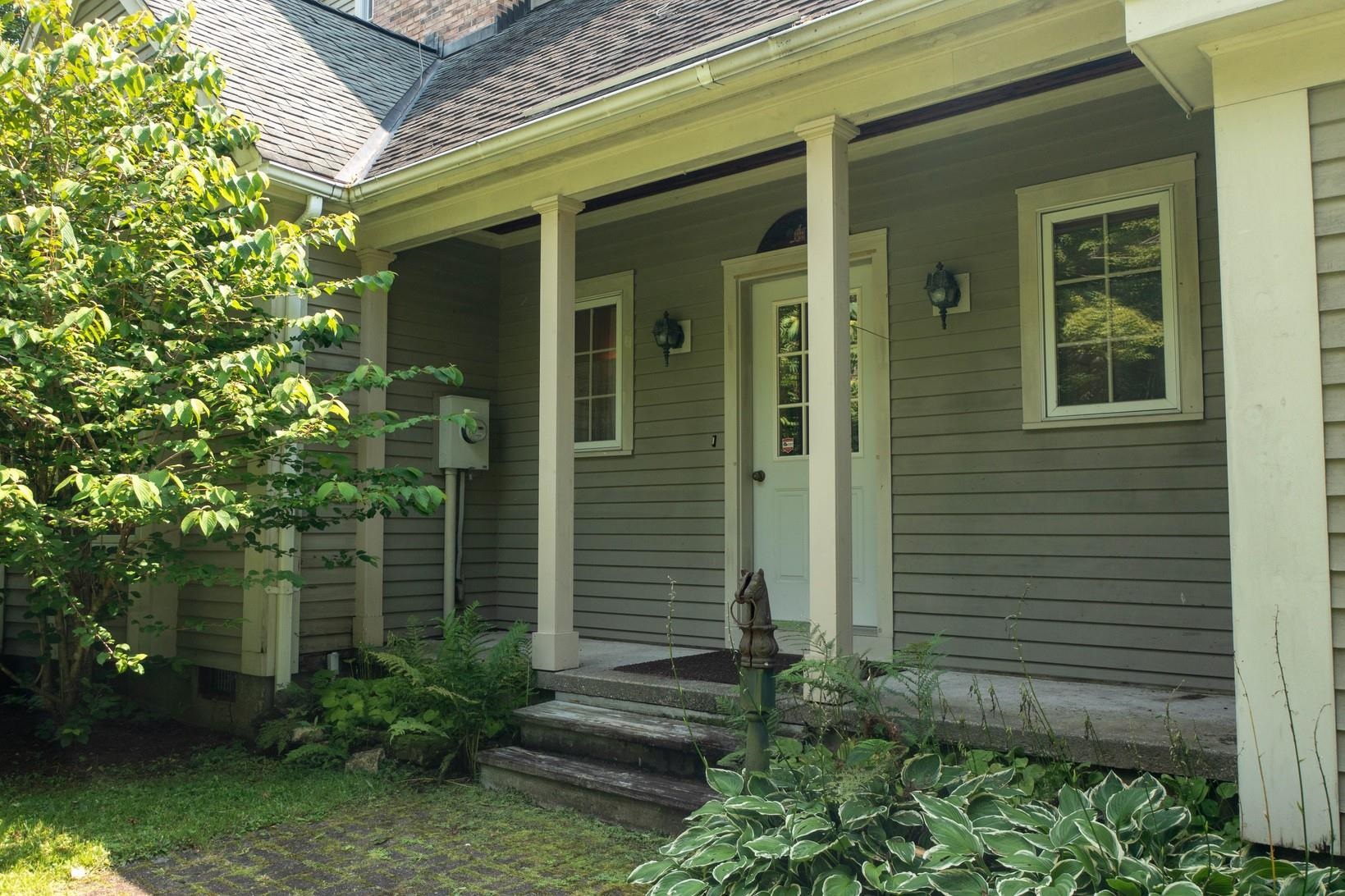 667 Canterbury Road Manchester, VT 05255 - Photo 17 of 29 Gallery Image 17